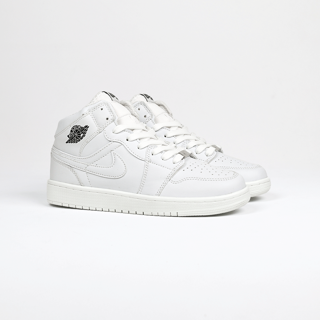 کتونی عمده نایک Nike مدل جردن وان ساقدار Jordan تمام سفید زنانه گروه تولید صفری