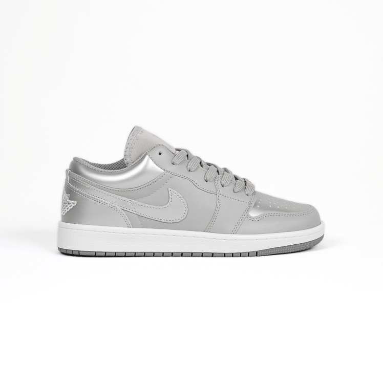 کتونی عمده نایک جردن وان رنگ نقره‌ای