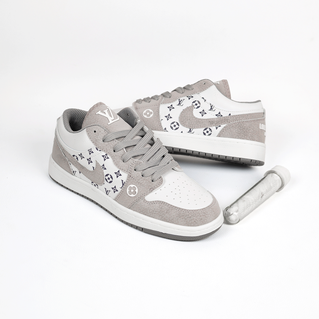  کتونی نایک جردن لویی ویتون طوسی 