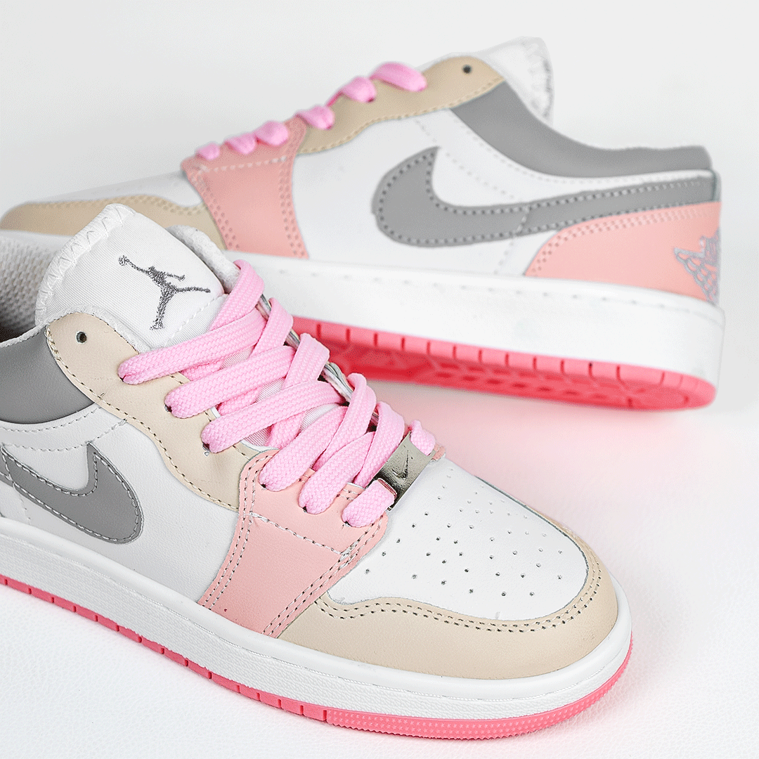 کتونی عمده نایک جردن زنانه سفید صورتی