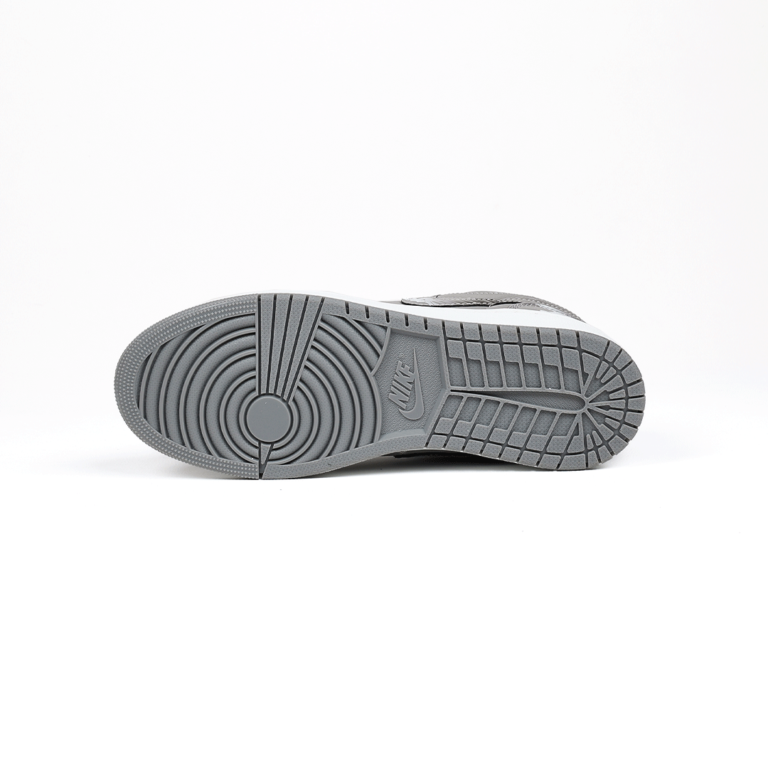  کتونی عمده نایک Nike مدل جردن وان دارگون Dragon کاستوم طوسی زنانه و مردانه کد 80 گروه تولید صفری 