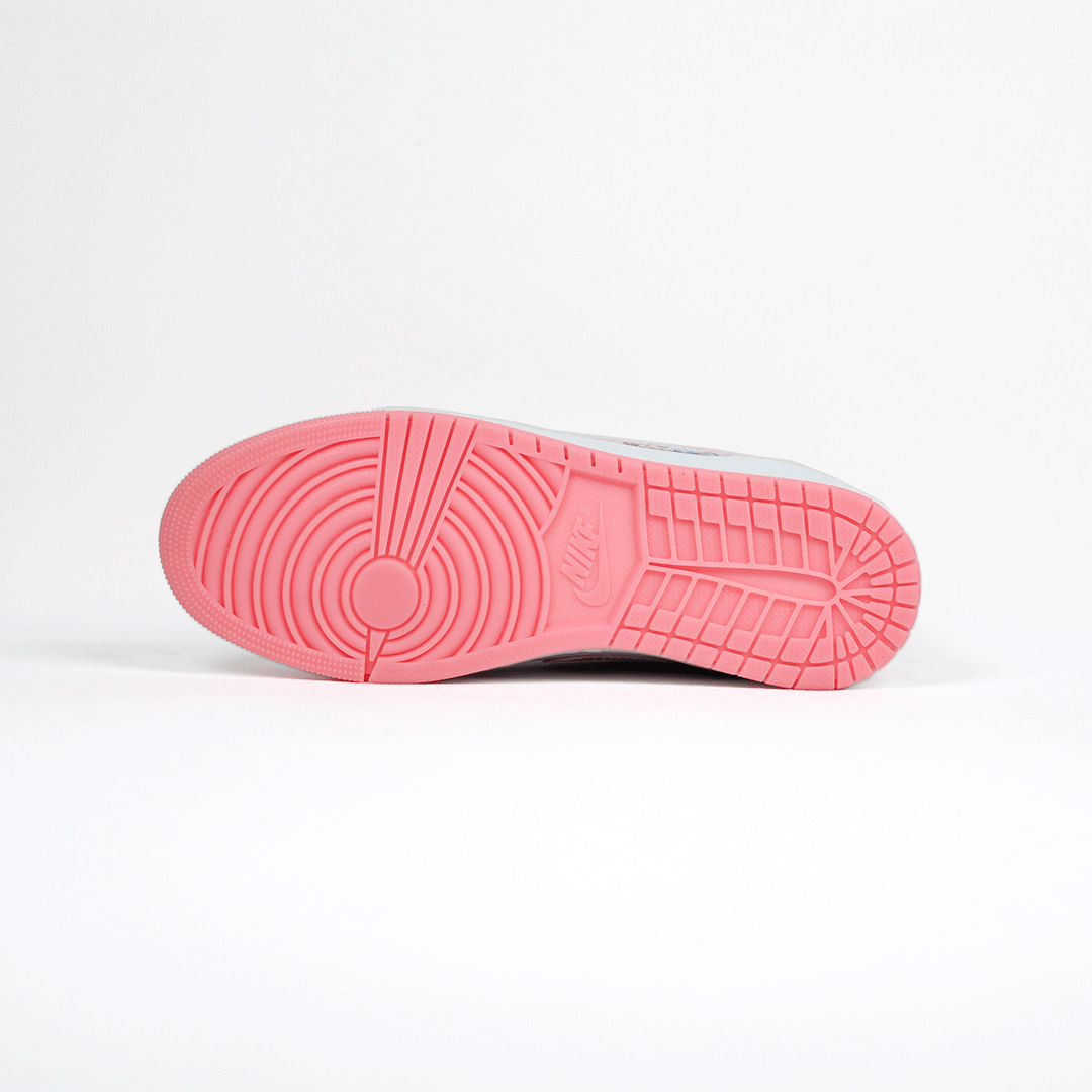  کتونی عمده نایک Nike مدل جردن وان دارگون Dragon کاستوم سفید صورتی زنانه گروه تولید صفری 