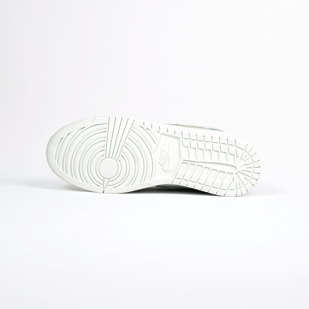 کتونی عمده نایک جردن وان سفید طوسی