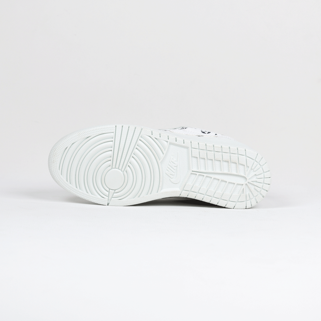  کتونی عمده نایک جردن لویی ویتون سفید 