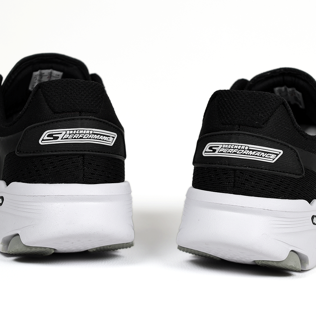  کتونی رانینگ عمده مدل اسکیچرز مردانه رنگ مشکی سفید 