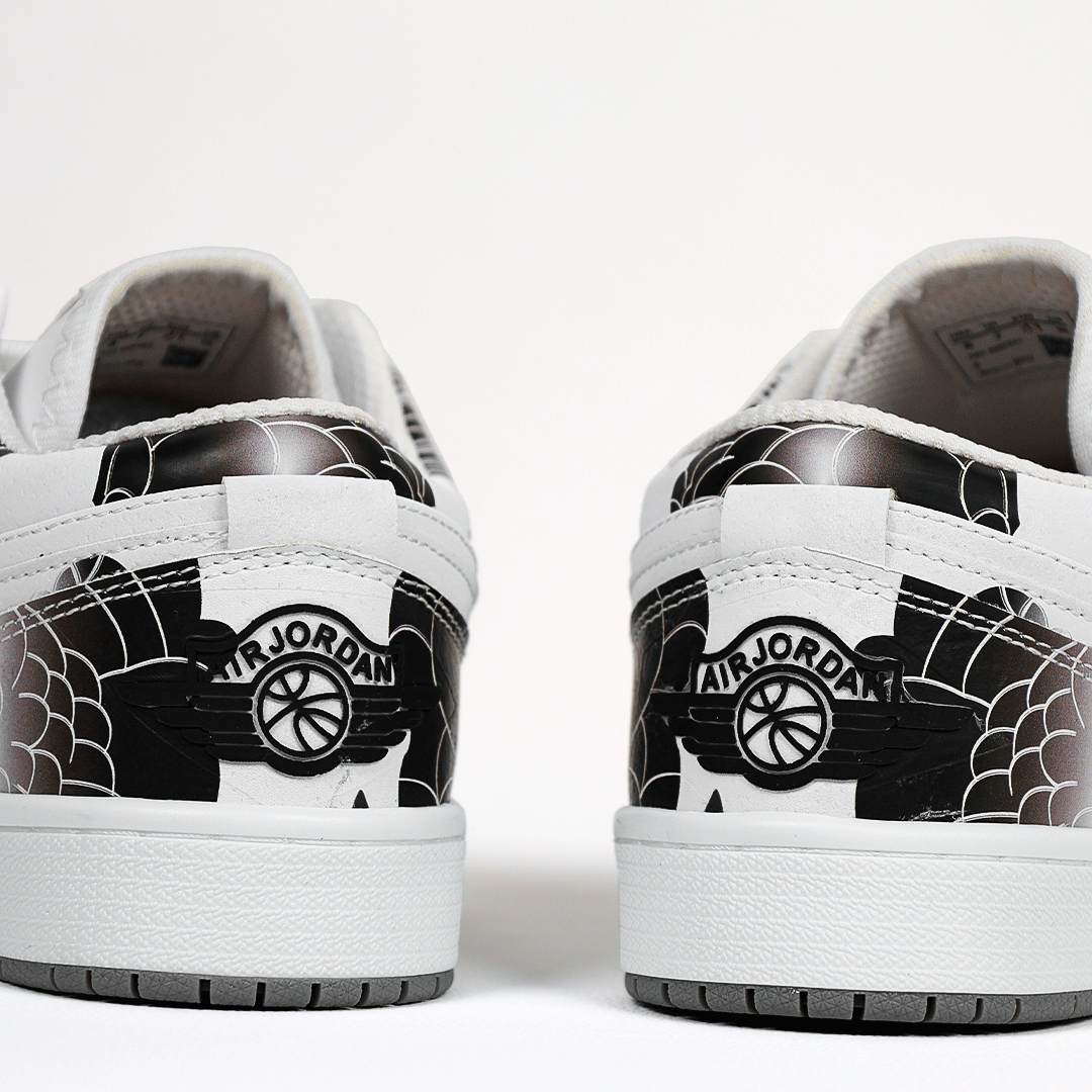  کتونی عمده نایک Nike مدل جردن وان دارگون Dragon کاستوم سفید زنانه و مردانه گروه تولید صفری 